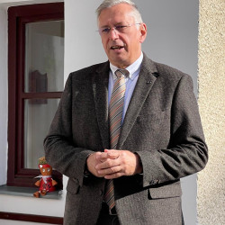 idosek vilagnapja a fenyes hazban2025