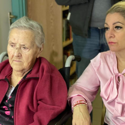 idosek vilagnapja a fenyes hazban2025