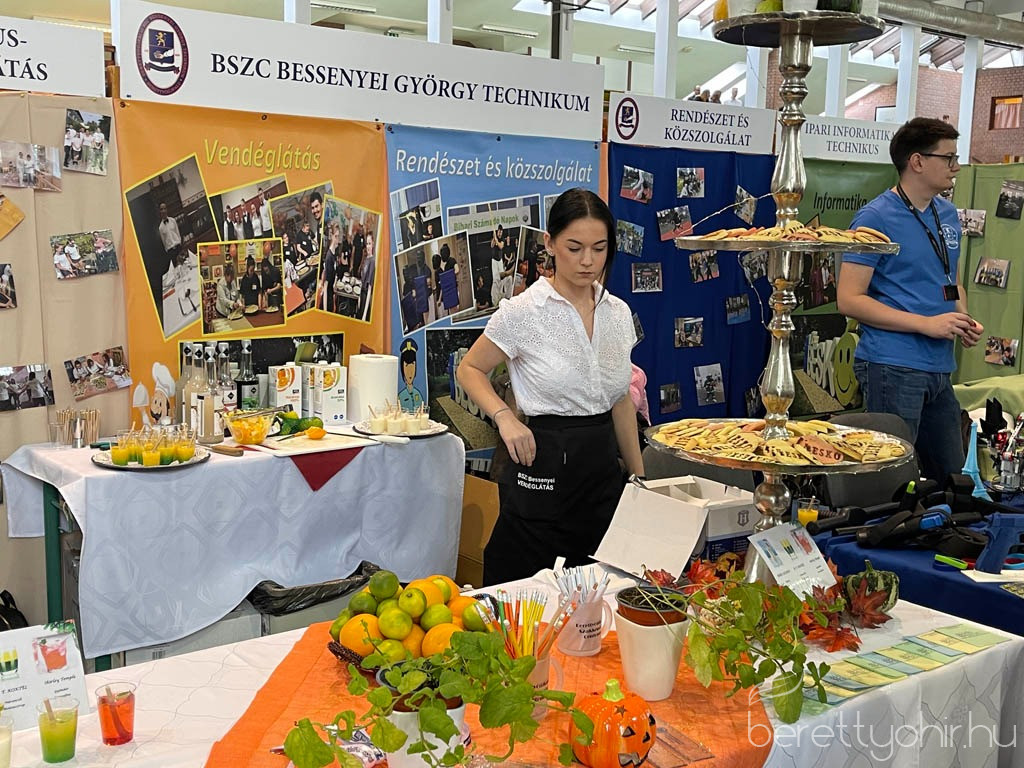 25 bihari szamado napok113 1600 1000 100 wm right bottom 100 berettyohirlogowhitepng