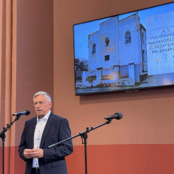 a holokauszt aldozataira emlekeztunk04