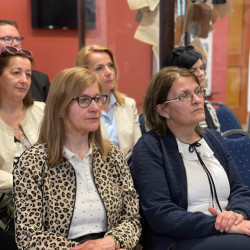 a holokauszt aldozataira emlekeztunk13