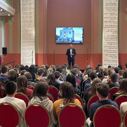 a holokauszt aldozataira emlekeztunk18