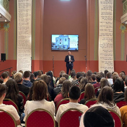 a holokauszt aldozataira emlekeztunk19