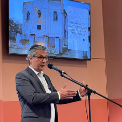 a holokauszt aldozataira emlekeztunk30