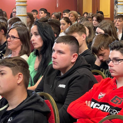 a holokauszt aldozataira emlekeztunk32