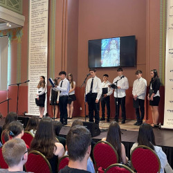 a holokauszt aldozataira emlekeztunk38