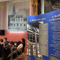 a holokauszt aldozataira emlekeztunk45