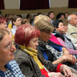 pajtaszinhazi eloadas berettyoujfaluban