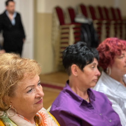 pajtaszinhazi eloadas berettyoujfaluban