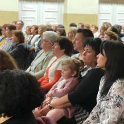 pajtaszinhazi eloadas berettyoujfaluban