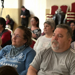 pajtaszinhazi eloadas berettyoujfaluban