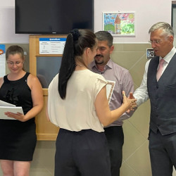 a vedonoket es haziorvosokat koszontottuk