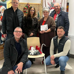 adomany a bihari vallalkozoktol06