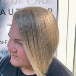 all in one beautybar