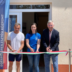 atadtak a multifunkcios termet