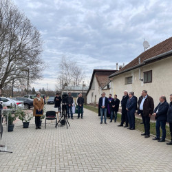 atadtak a vallalkozok hazat