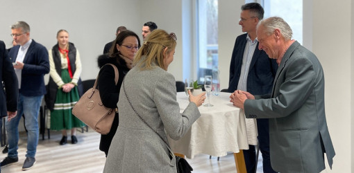 atadtak a vallalkozok hazat