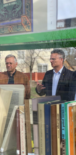 atadtak a tama buszmegallokat