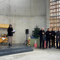 megnyilt az uj piaccsarnok08