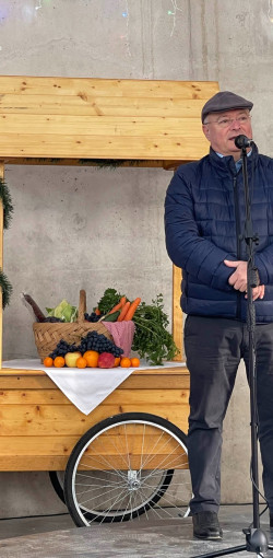 megnyilt az uj piaccsarnok10