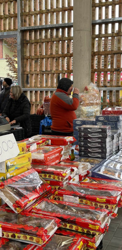 megnyilt az uj piaccsarnok37