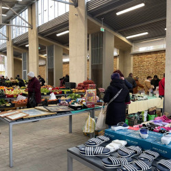 megnyilt az uj piaccsarnok49