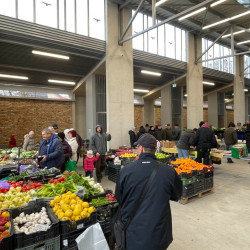 megnyilt az uj piaccsarnok54