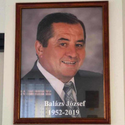 balazs jozsef kozossegi haz06
