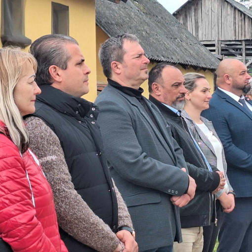 balazs jozsef kozossegi haz16