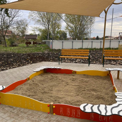 atadtak a befogado jatszoteret04