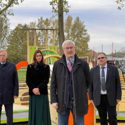 atadtak a befogado jatszoteret18