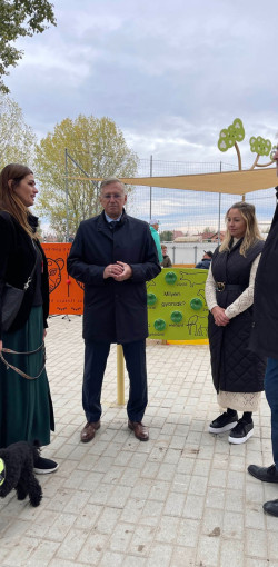 atadtak a befogado jatszoteret41