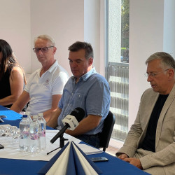 magyar furdoszovetseg elnoksegi ulese