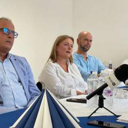 magyar furdoszovetseg elnoksegi ulese