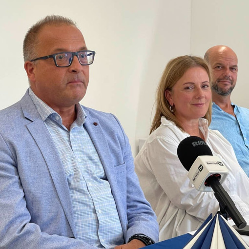 magyar furdoszovetseg elnoksegi ulese