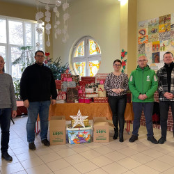 szeretetdoboz beretttyoujfalu05