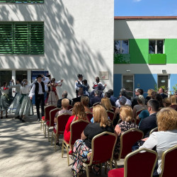 elkeszult a furdoberuhazas berettyoujfaluban