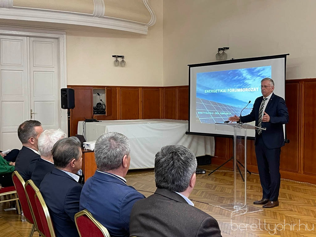 energetikai forum16 1600 1000 100 wm right bottom 100 berettyohirlogowhitepng