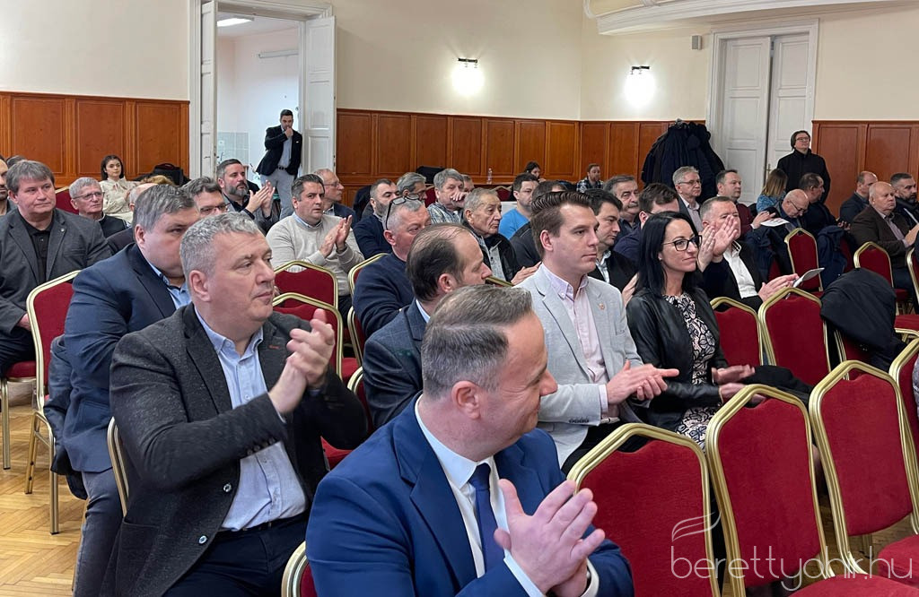 energetikai forum17 1600 1000 100 wm right bottom 100 berettyohirlogowhitepng