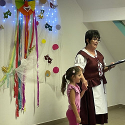 farsangi mulatsag az idosek otthonaban26