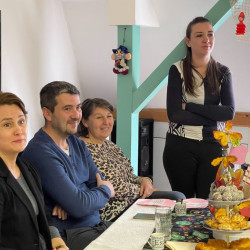 farsangi mulatsag az idosek otthonaban29