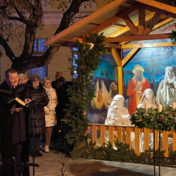 fellobbant a hit langja61