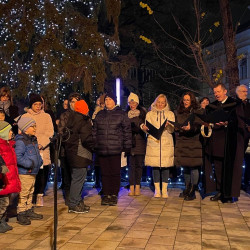 fellobbant a hit langja74