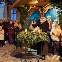 fellobbant a hit langja82