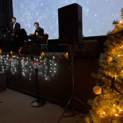 fellobbant a remeny langja05