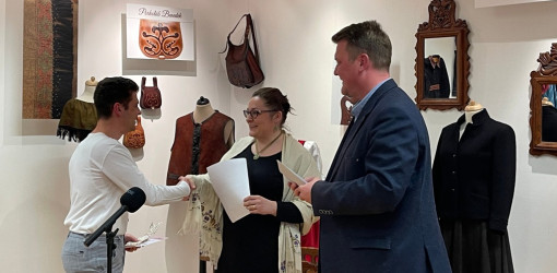 fiatal alkotok biharban