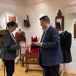 fiatal alkotok biharban