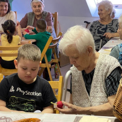 husvet az idosek otthonaban14