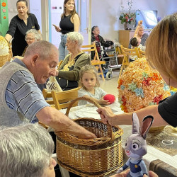 husvet az idosek otthonaban15