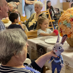 husvet az idosek otthonaban18